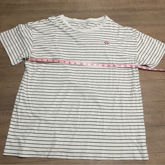 American Eagle Oversized striped mushroom shirt - Picture 5 of 5